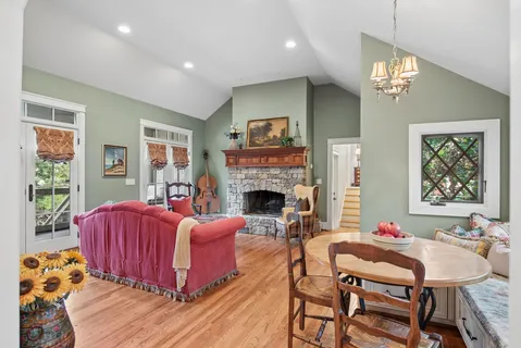 $1,859,000 | 2720 West Linden Avenue, Nashville, TN 37212