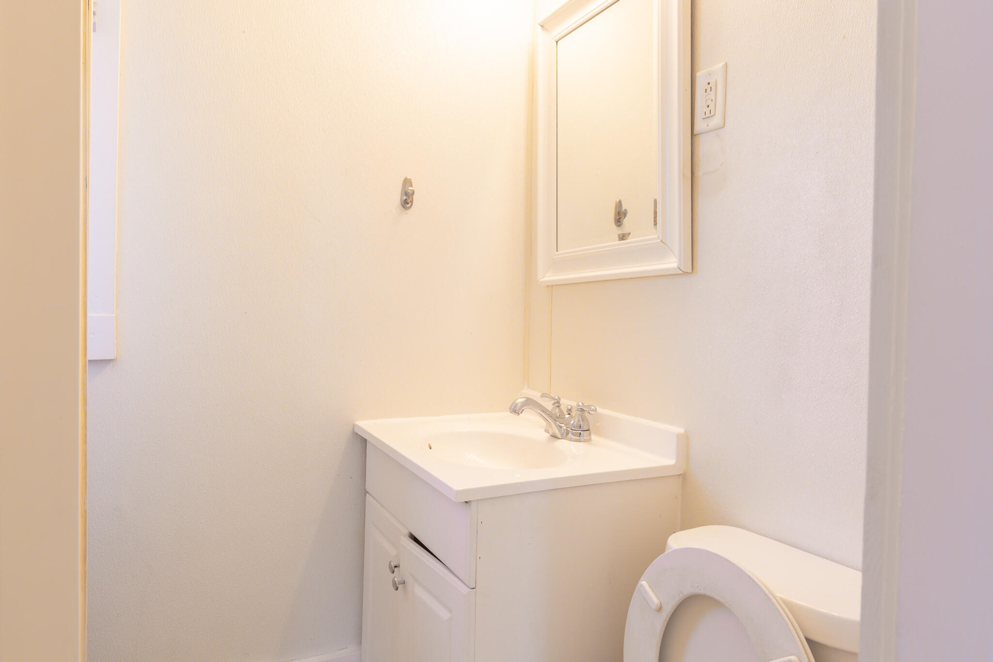 820 Oak Street, Unit 5 Chattanooga, TN 37403 - Photo 6 of 8 Apt 5 8