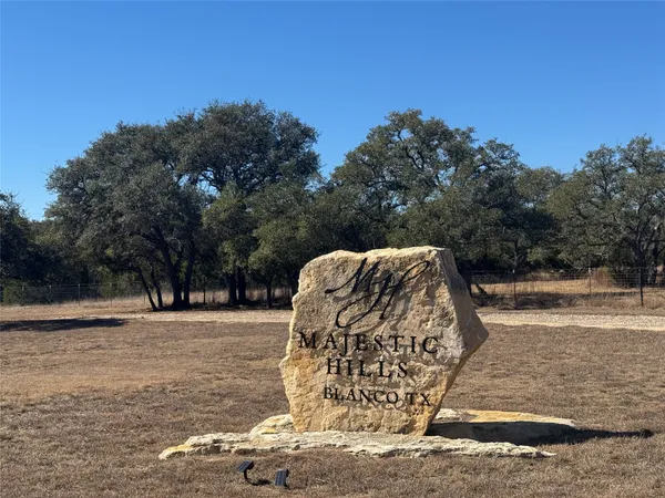 $267,000 | 0 East Majestic Crk Drive, Unit LOT 10, Blanco, TX 78606