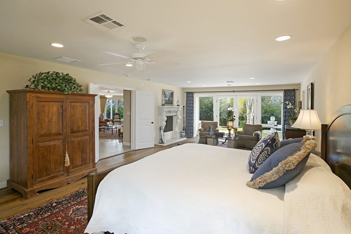 5327 La Glorieta Rancho Santa Fe, CA 92067 - Photo 10 of 25