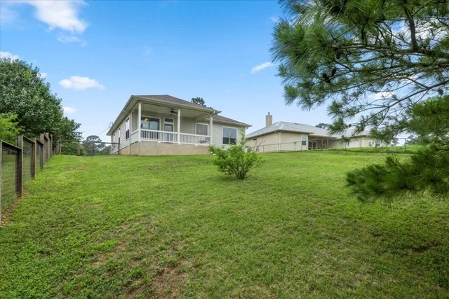 $1,900 | 105 Keo Keo Drive, Bastrop, TX 78602