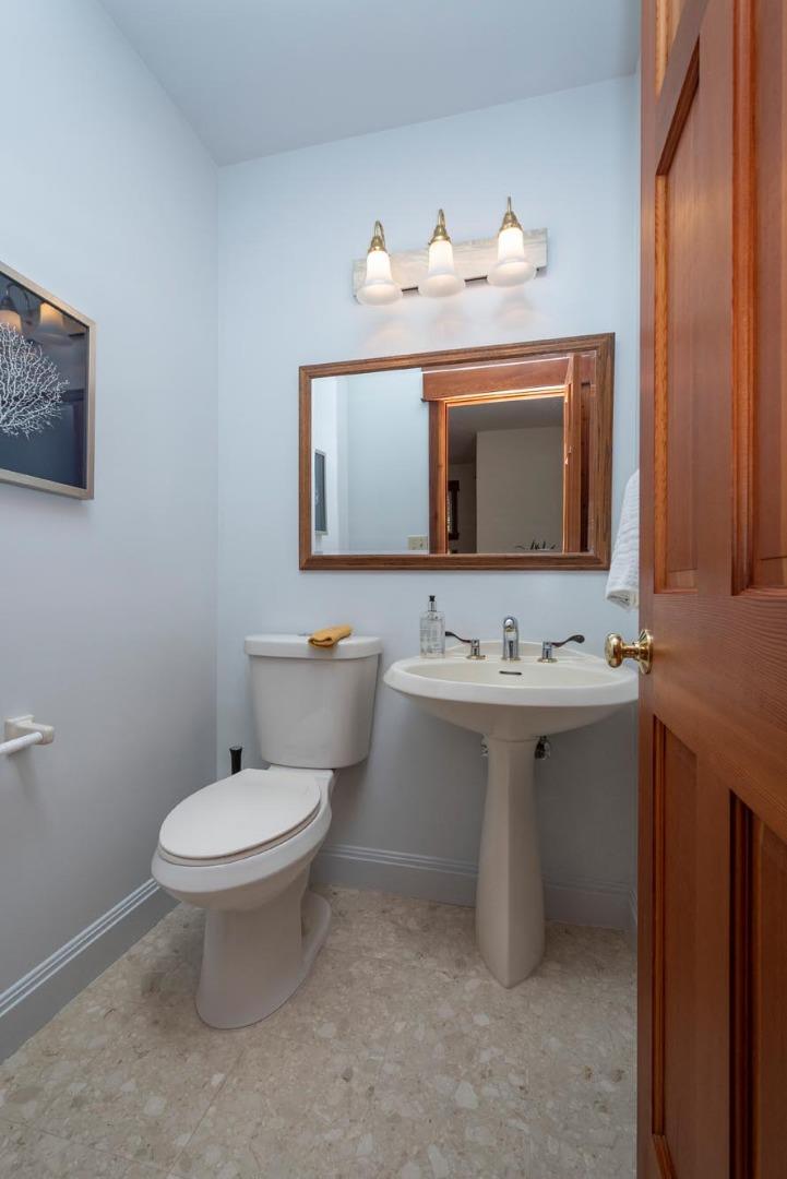 408 Warren Road San Mateo, CA 94402 - Photo 11 of 36 Gallery Image 11