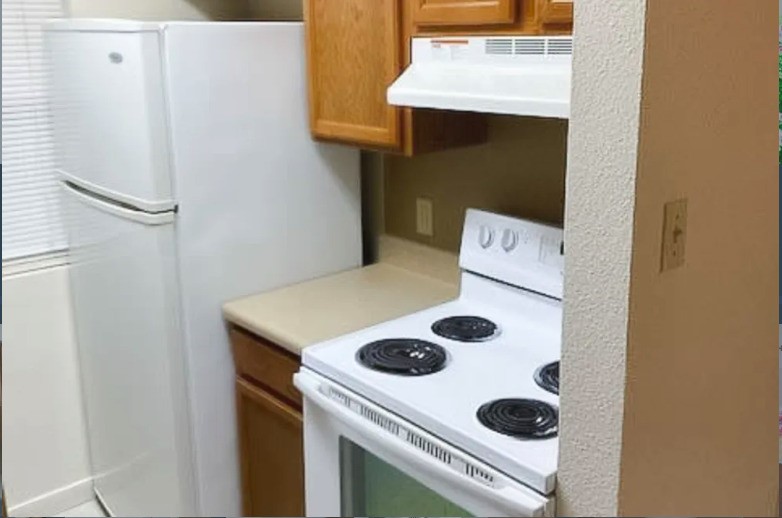 400 Austin Road Eagle Lake, TX 77434 - Photo 10 of 10 a close up of a washer and dryer