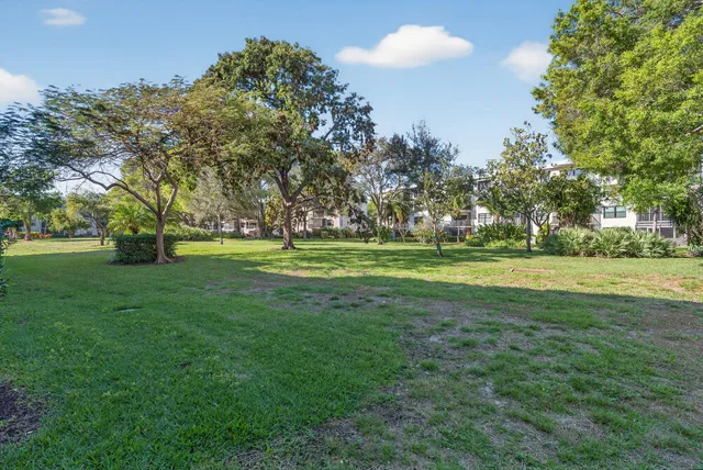 $2,800 | 300 North Hwy A1A, Unit 104J, Jupiter, FL 33477