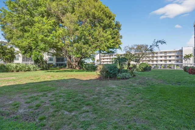 $2,800 | 300 North Hwy A1A, Unit 104J, Jupiter, FL 33477