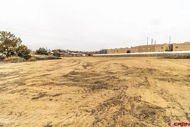 a view of an ocean with city view