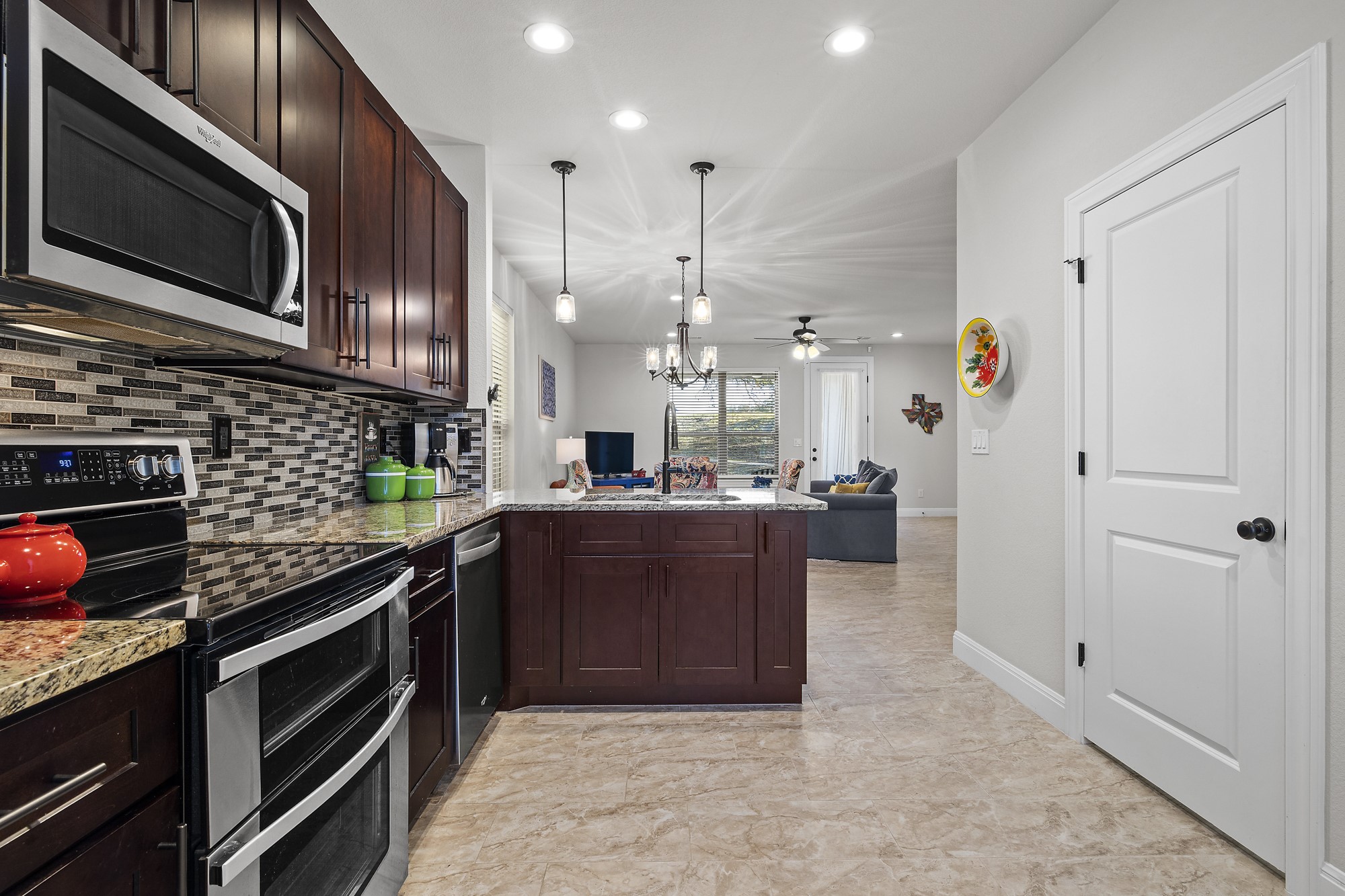 575 Demarett Drive Point Venture, TX 78645 - Photo 11 of 40