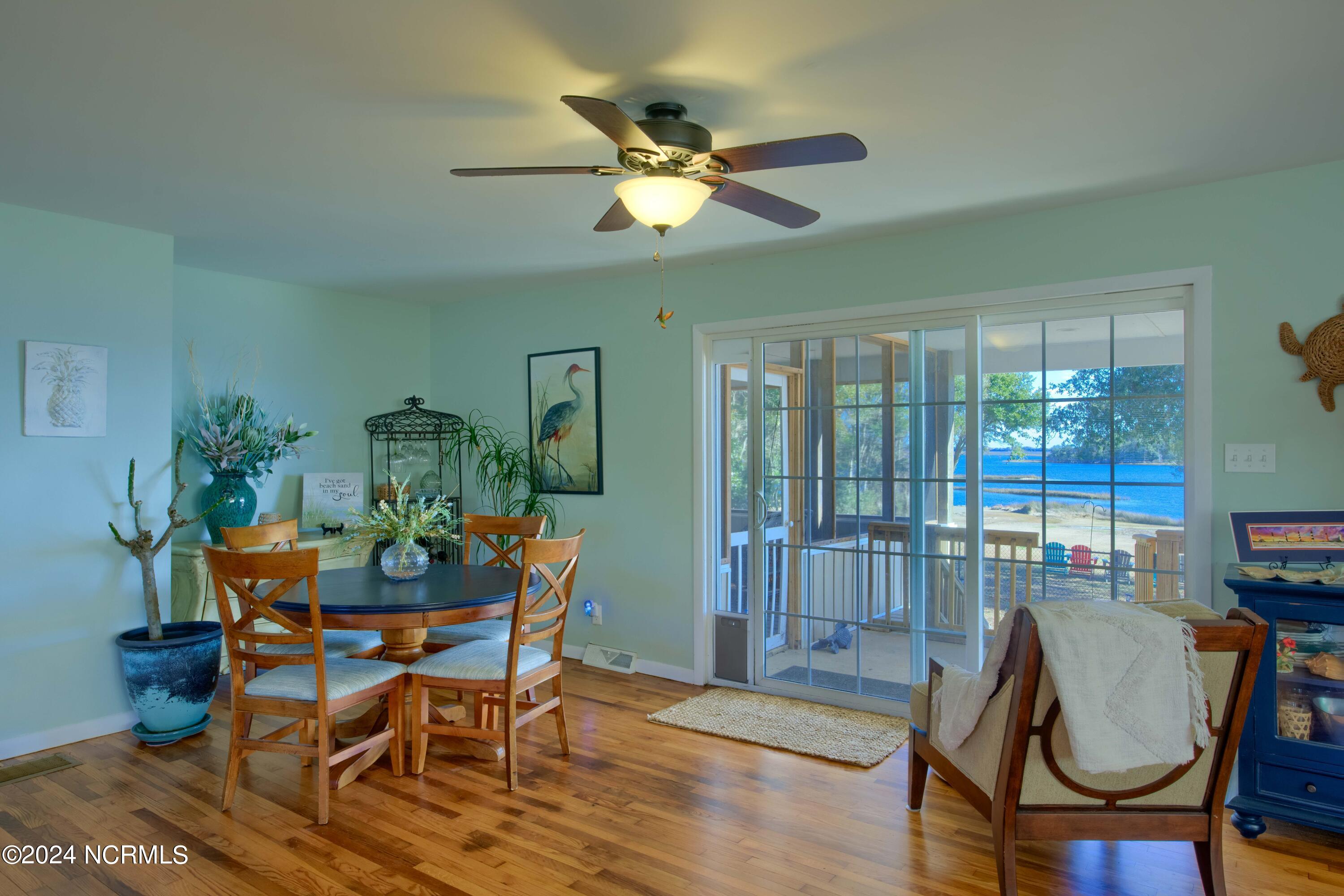 234 Peninsula Manor Road Hubert, NC 28539 - Photo 18 of 50 234 Peninsula Manor - Exterior_12