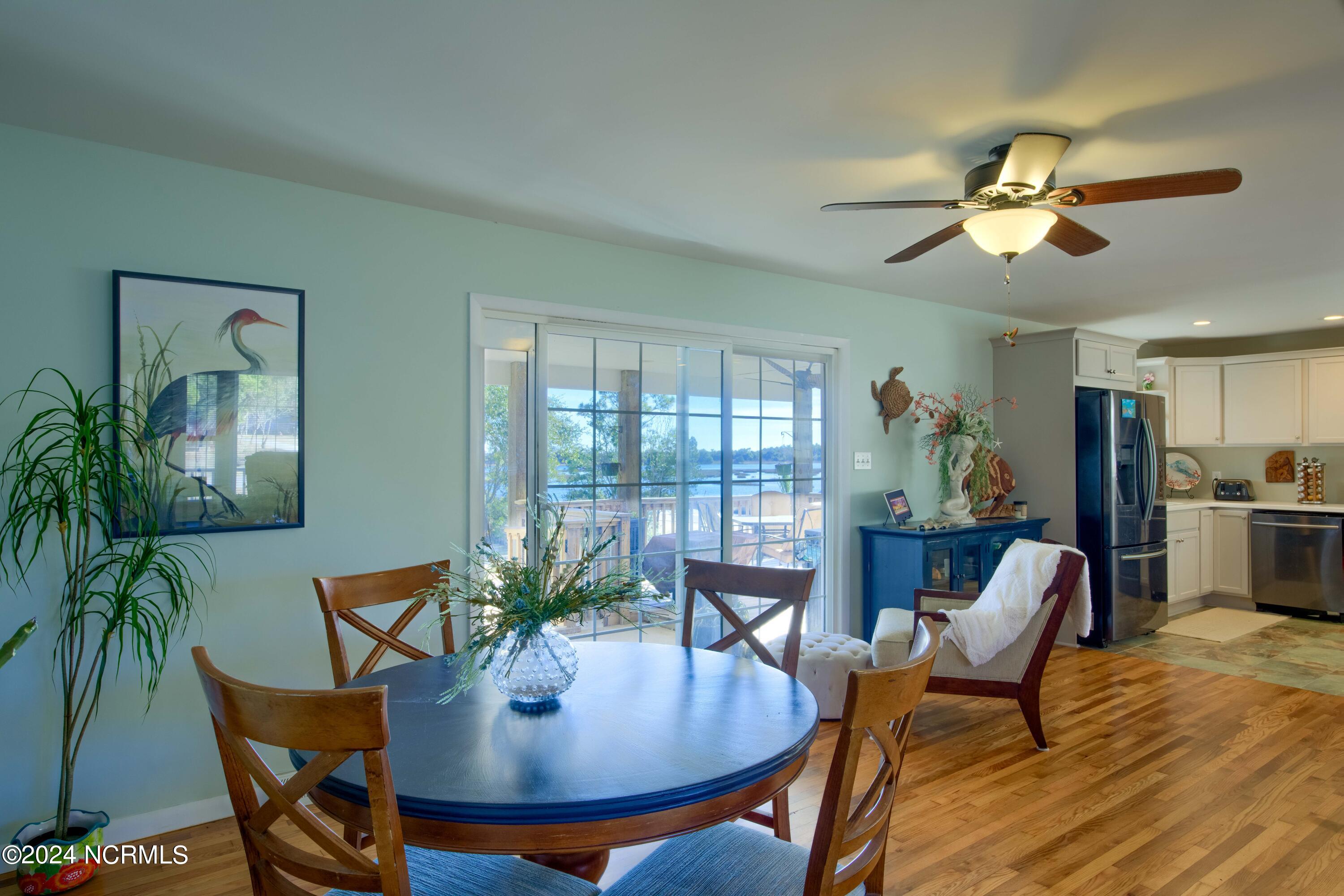 234 Peninsula Manor Road Hubert, NC 28539 - Photo 20 of 50 234 Peninsula Manor - Exterior_18