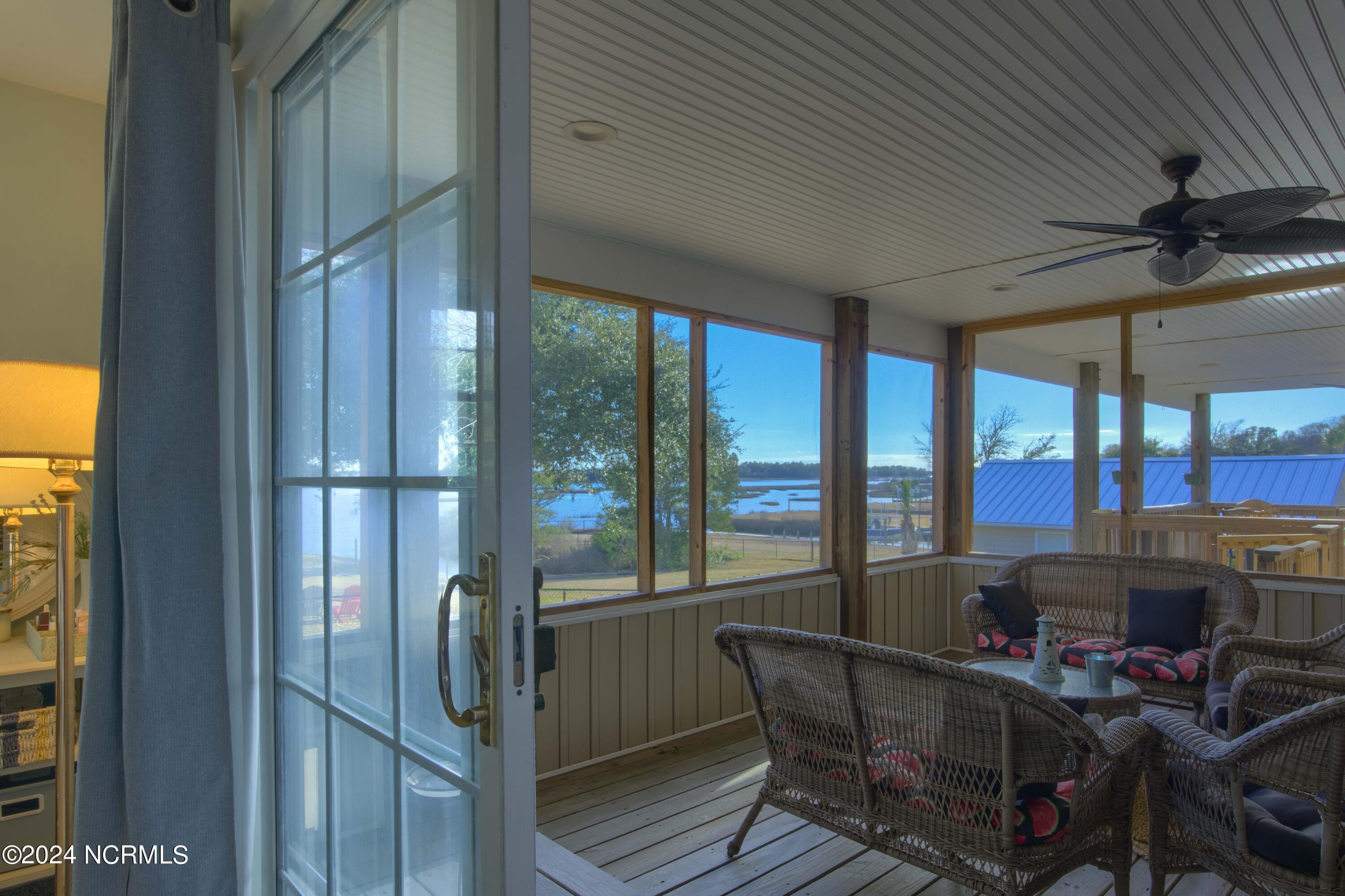 234 Peninsula Manor Road Hubert, NC 28539 - Photo 25 of 50 234 Peninsula Manor - Exterior_3