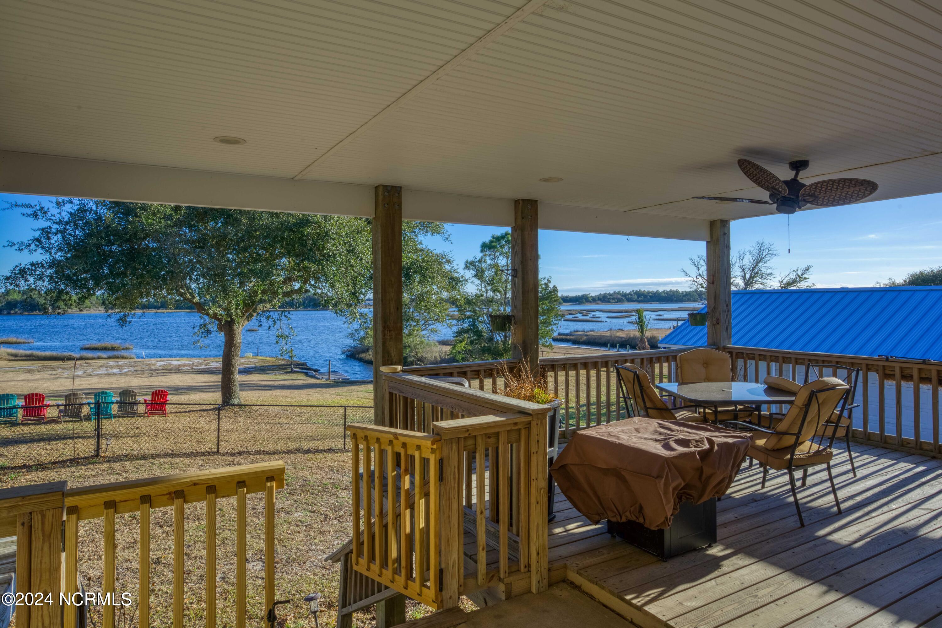 234 Peninsula Manor Road Hubert, NC 28539 - Photo 36 of 50 234 Peninsula Manor - Exterior_25