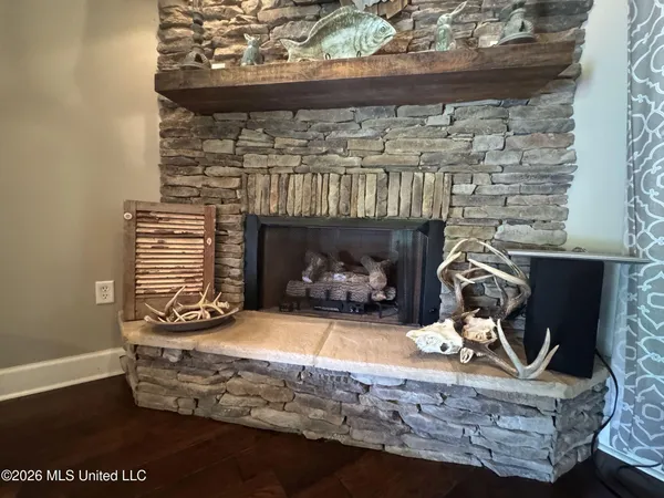 $649,000 | 1311 Harmon Road, Batesville, MS 38606