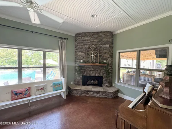 $649,000 | 1311 Harmon Road, Batesville, MS 38606
