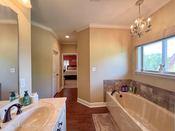 $649,000 | 1311 Harmon Road, Batesville, MS 38606