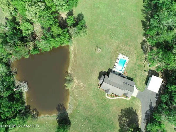 $649,000 | 1311 Harmon Road, Batesville, MS 38606
