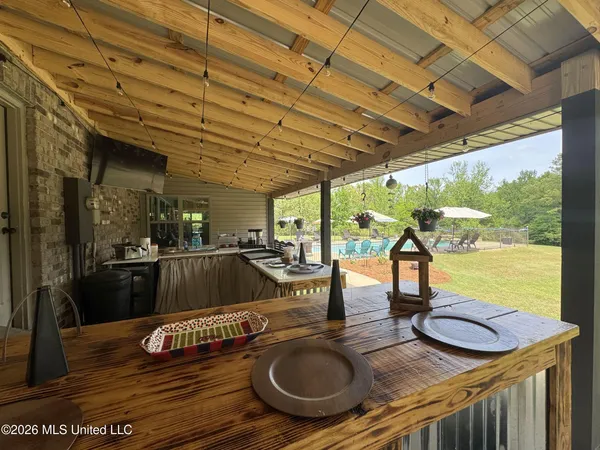 $649,000 | 1311 Harmon Road, Batesville, MS 38606