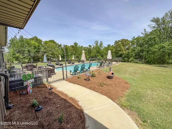 $649,000 | 1311 Harmon Road, Batesville, MS 38606