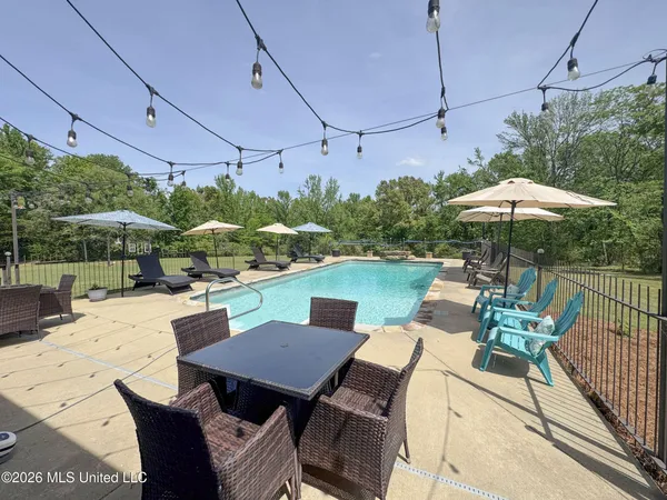 $649,000 | 1311 Harmon Road, Batesville, MS 38606