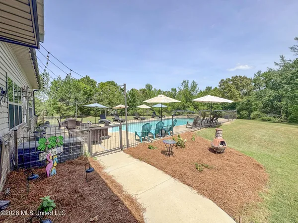 $649,000 | 1311 Harmon Road, Batesville, MS 38606