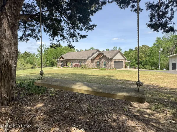 $649,000 | 1311 Harmon Road, Batesville, MS 38606