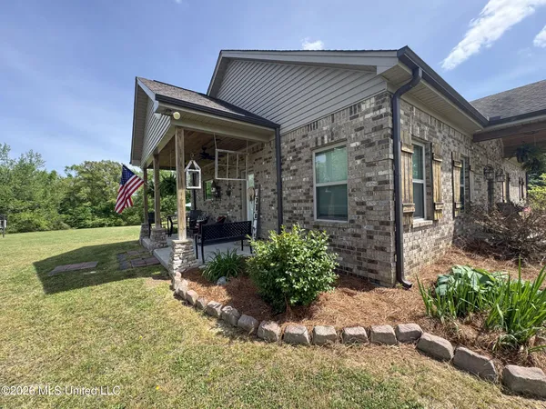 $649,000 | 1311 Harmon Road, Batesville, MS 38606