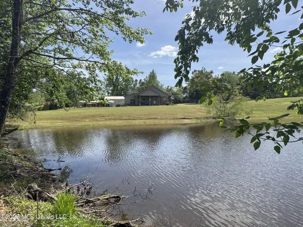 $649,000 | 1311 Harmon Road, Batesville, MS 38606