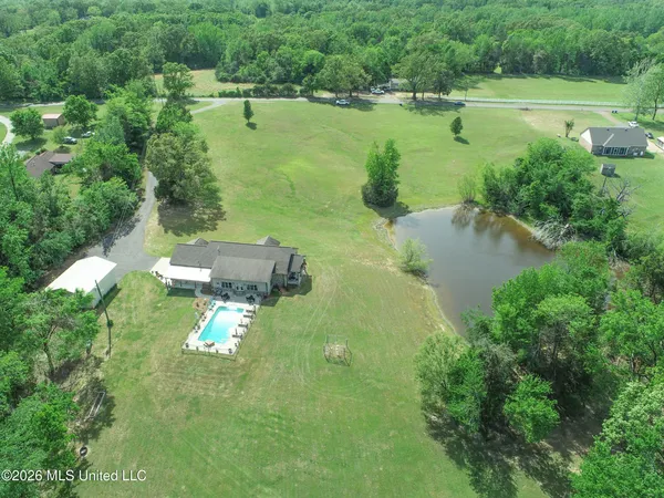 $649,000 | 1311 Harmon Road, Batesville, MS 38606