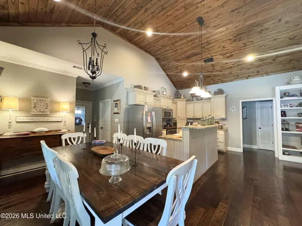$649,000 | 1311 Harmon Road, Batesville, MS 38606