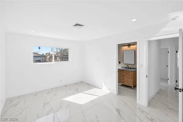 $3,100 | 4578 Churchfield Circle, Las Vegas, NV 89103