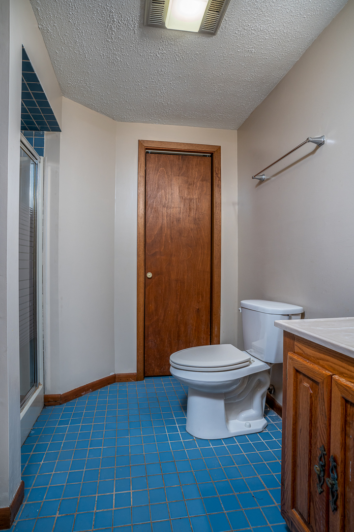 5824 Oakbrook Road Davenport, IA 52806 - Photo 28 of 28 Gallery Image 28