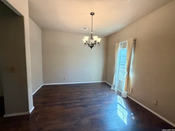 $2,050 | 210 Cadwallader Street, San Antonio, TX 78212