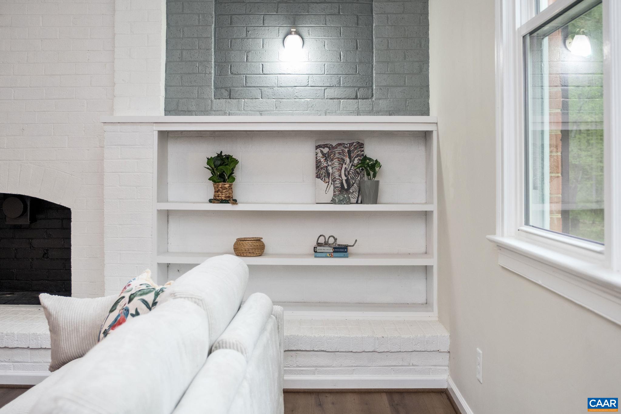 1680 Craigs Store Road Afton, VA 22920 - Photo 25 of 57 LOVE the built ins!