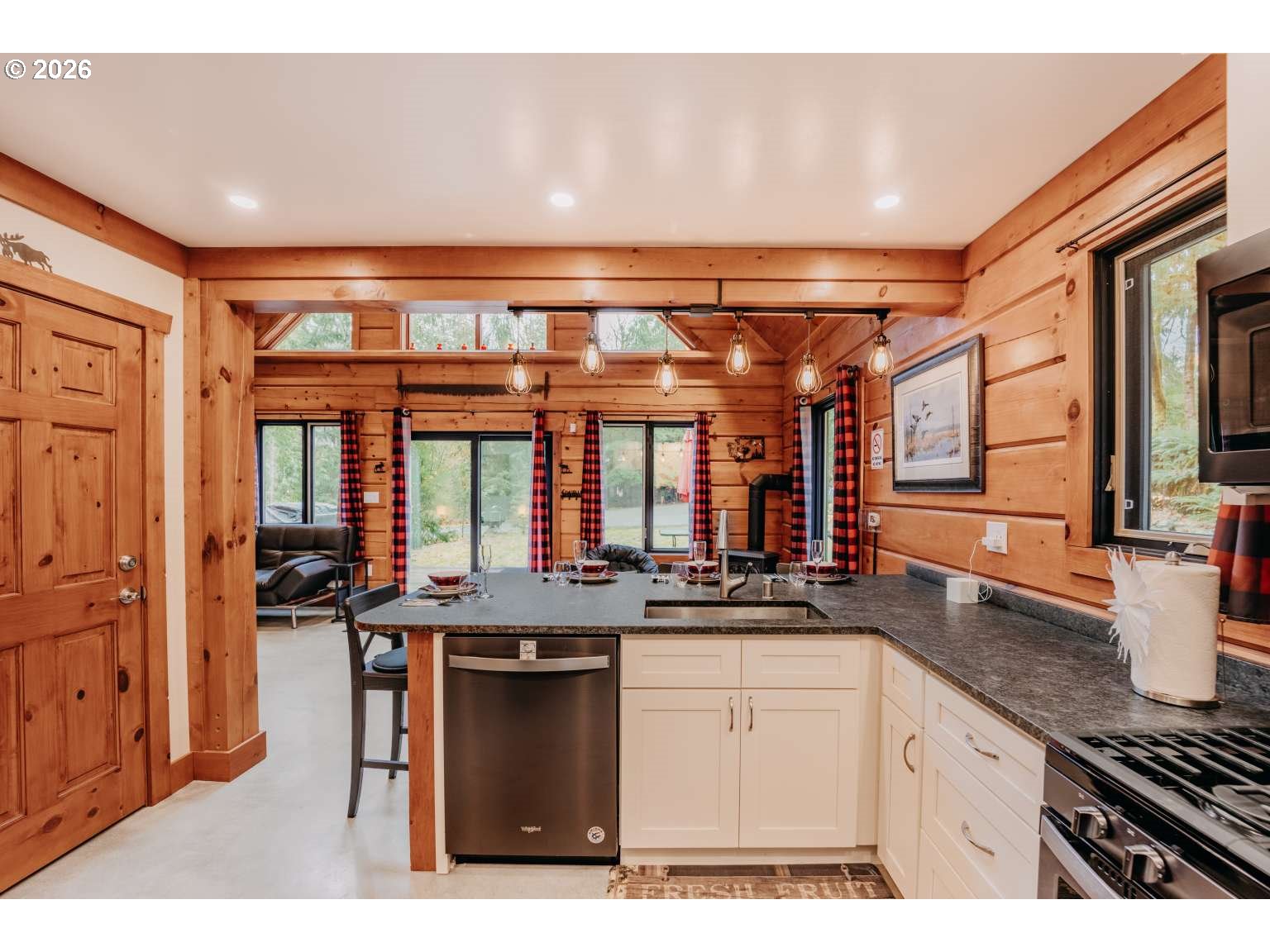 15033 Welcome Road Glacier, WA 98244 - Photo 15 of 40