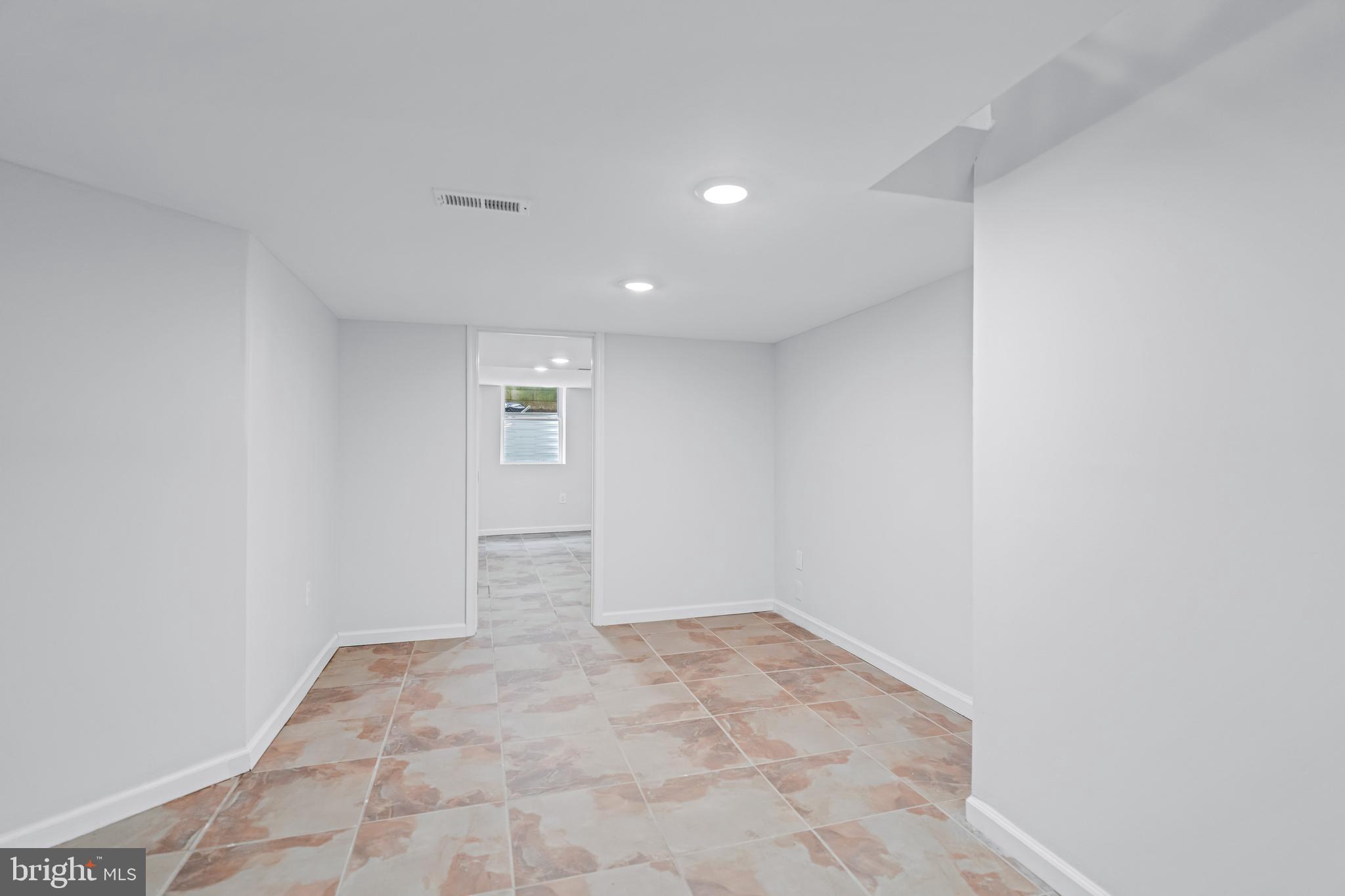 2303 Christian Street Philadelphia, PA 19146 - Photo 17 of 26 a view of empty room