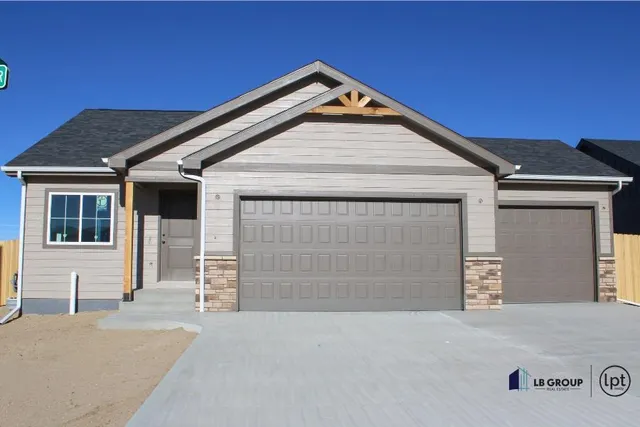 $415,900 | 4491 Shale Circle, Mills, WY 82644