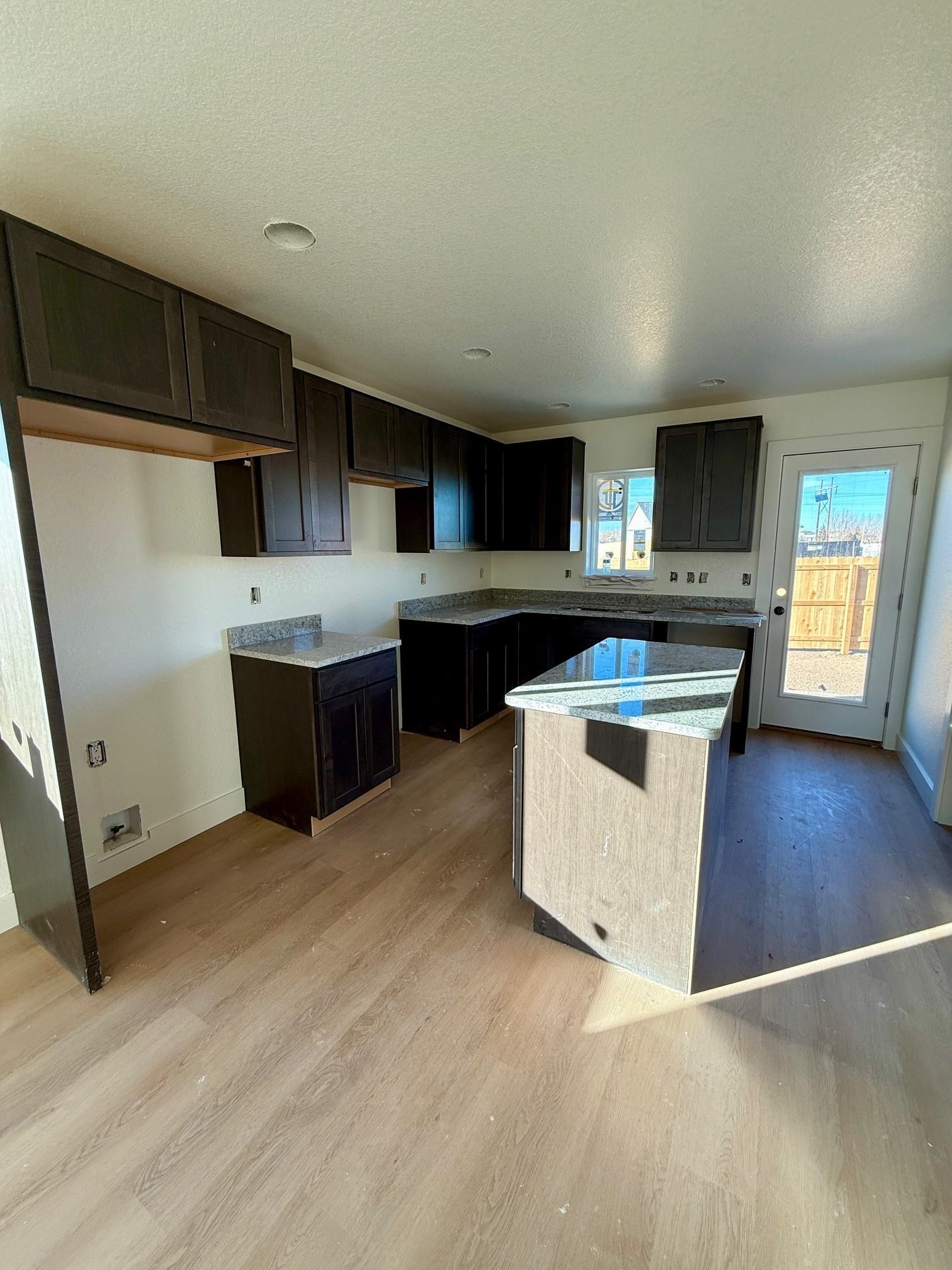 4491 Shale Circle Mills, WY 82644 - Photo 2 of 9