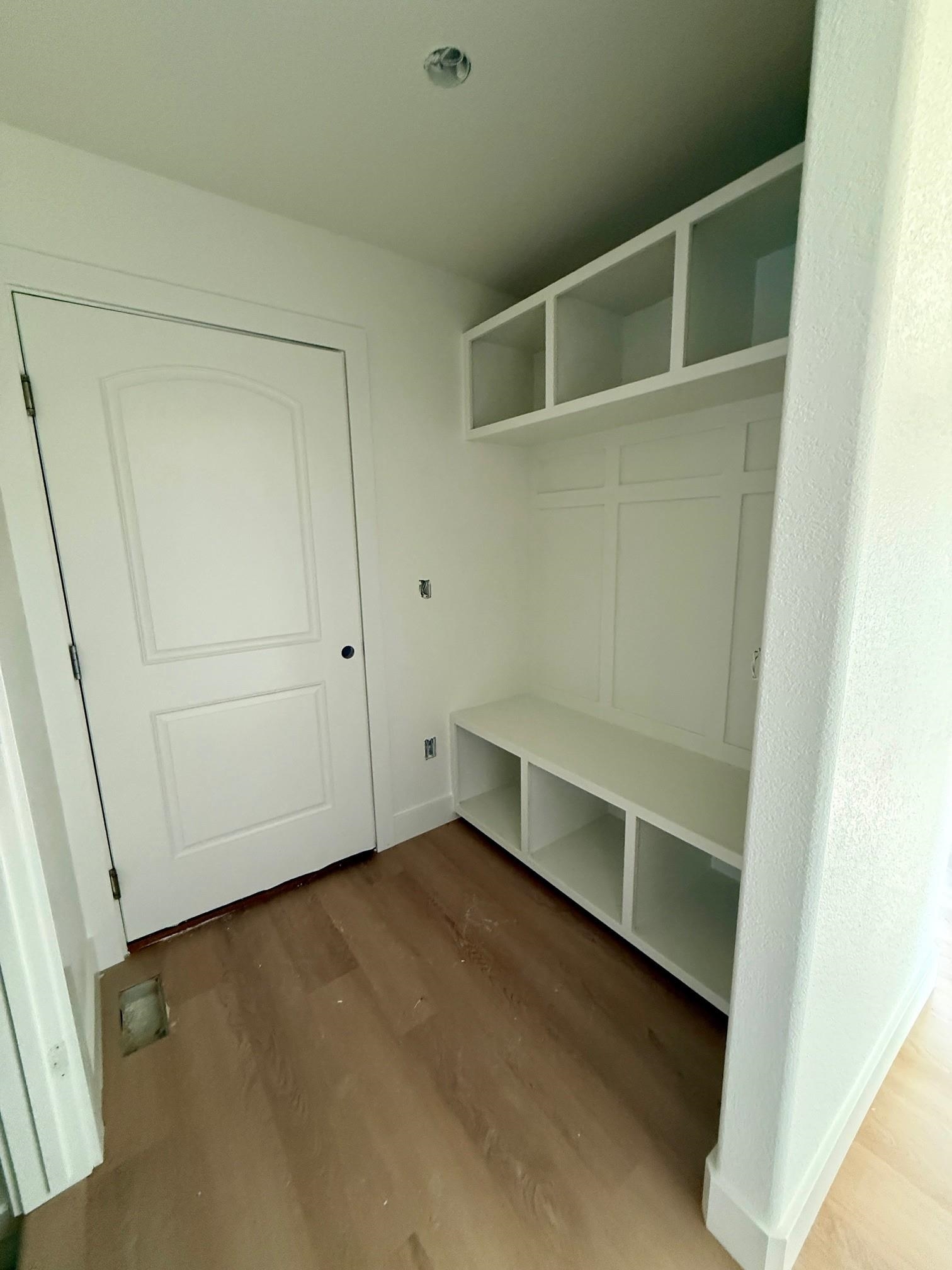 4491 Shale Circle Mills, WY 82644 - Photo 6 of 9