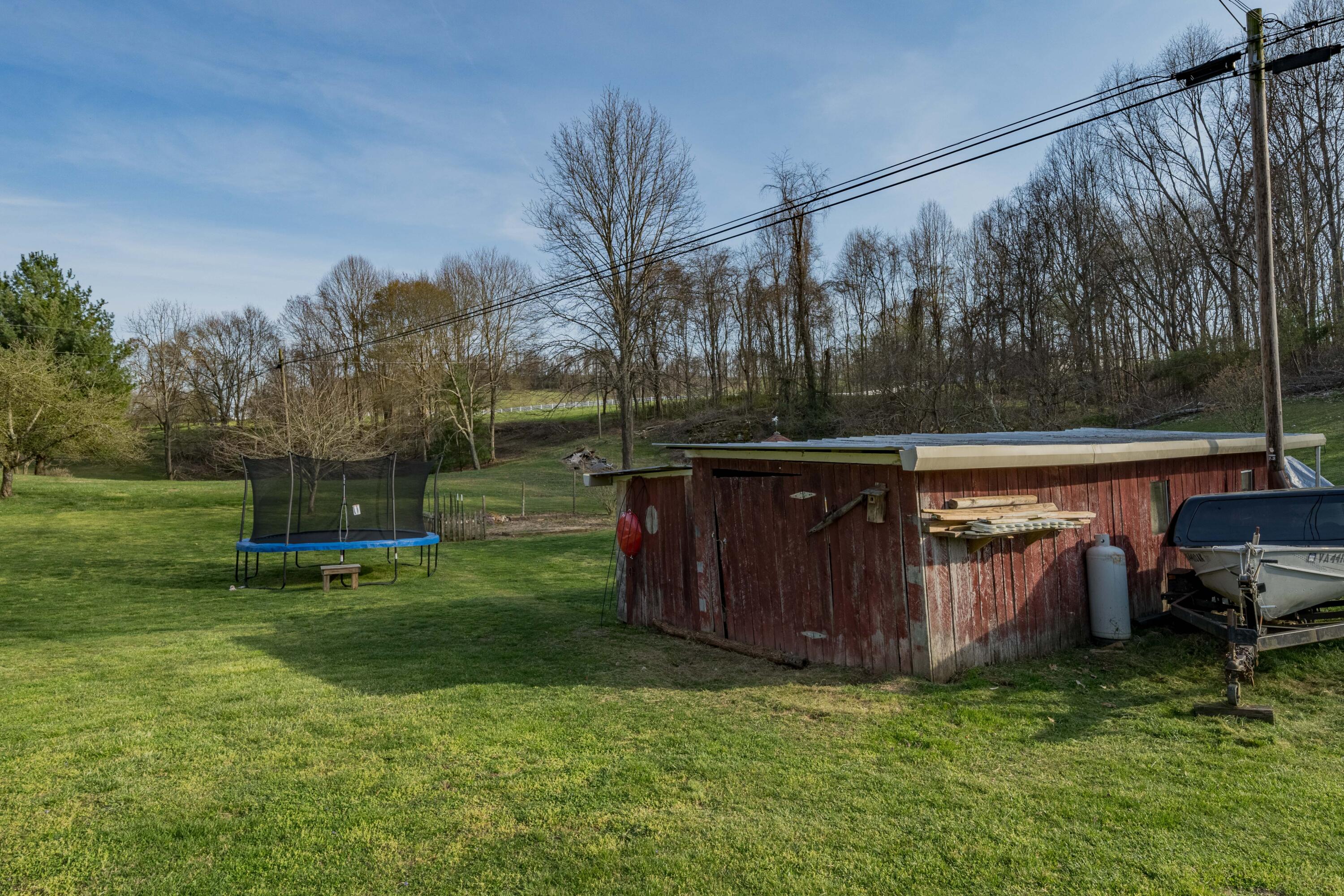 995 Purcell Road Lebanon, VA 24266 - Photo 31 of 68 995 Purcell rd (31 of 68)