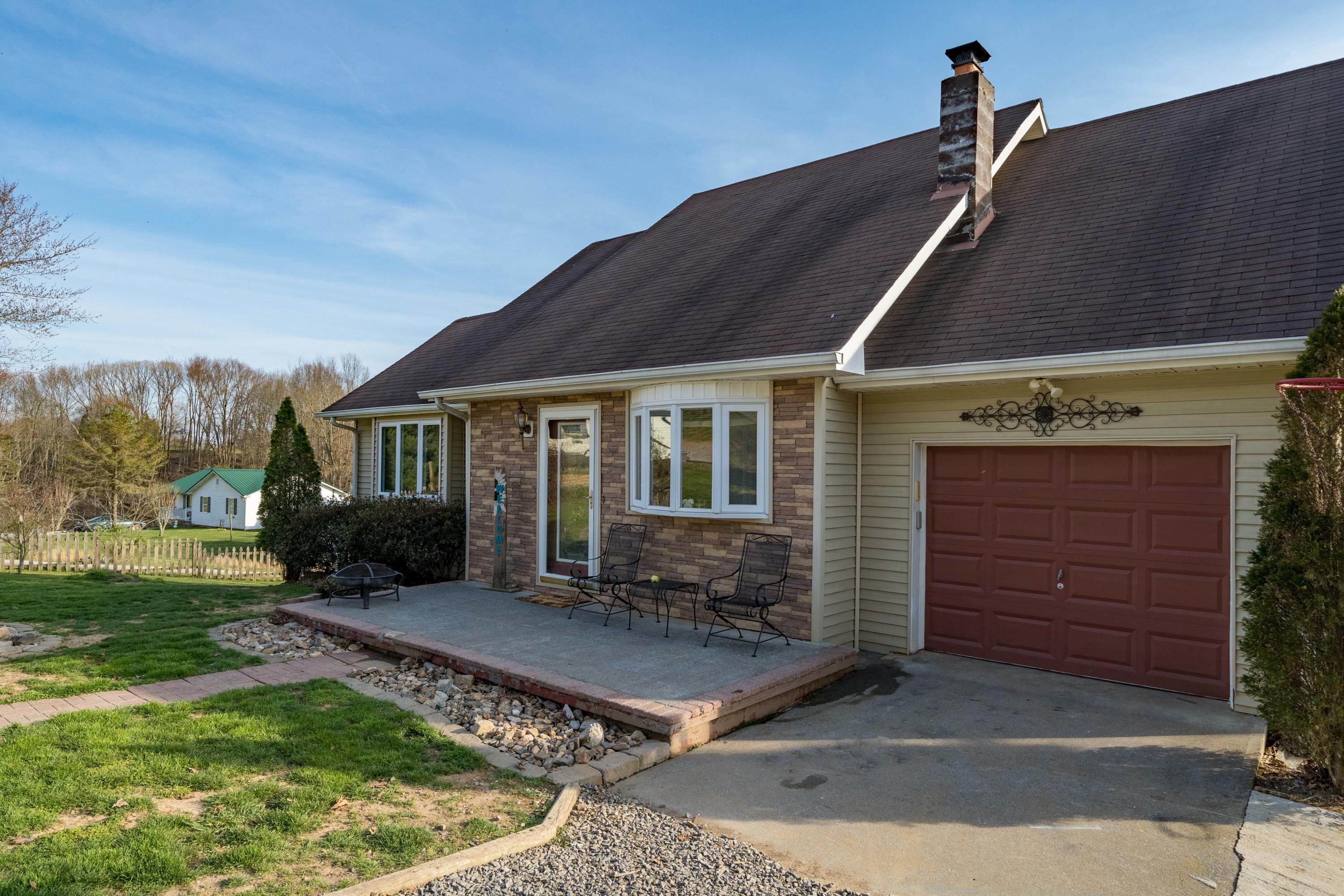 995 Purcell Road Lebanon, VA 24266 - Photo 10 of 68 995 Purcell rd (10 of 68)