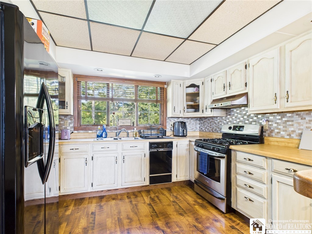 485 Derrick Road Bradford, PA 16701 - Photo 2 of 45