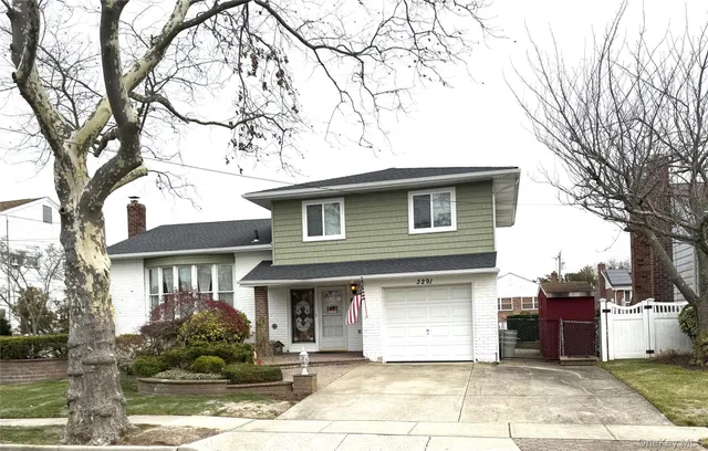 $1,049,000 | 3291 Wolfson Drive, Baldwin, NY 11510