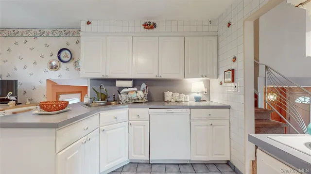 $1,049,000 | 3291 Wolfson Drive, Baldwin, NY 11510