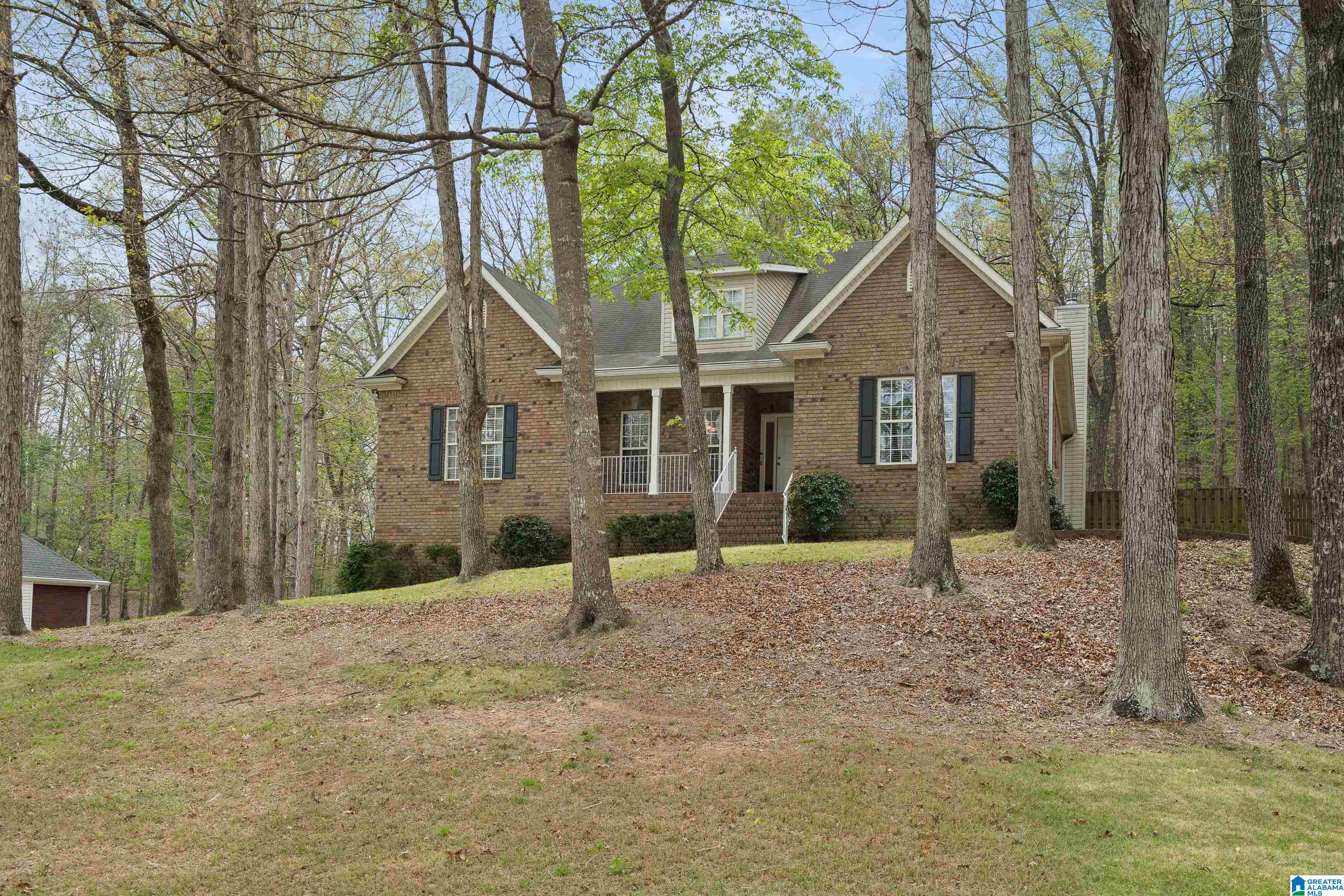 121 Oak Forest Way Pelham, AL 35124 - Photo 3 of 35