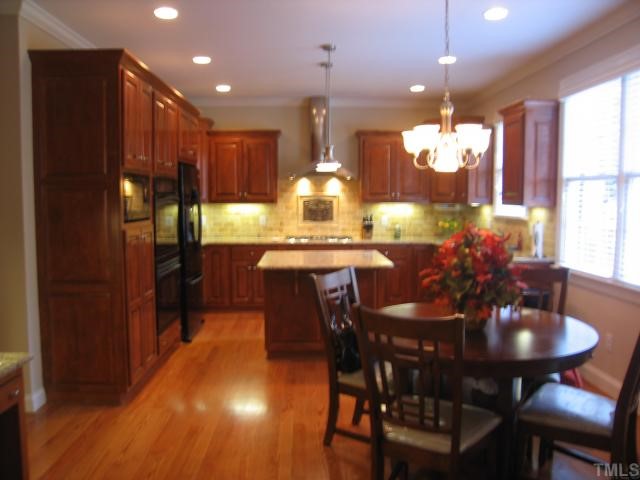 4115 Galax Drive Raleigh, NC 27612 - Photo 4 of 12 Gallery Image 4