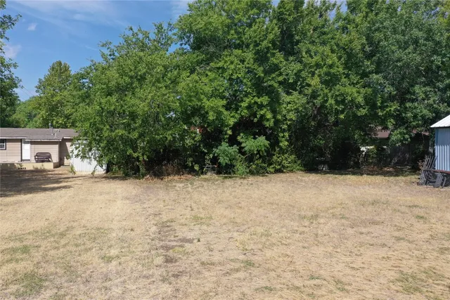 $179,800 | 910 East 20th Street, Georgetown, TX 78626