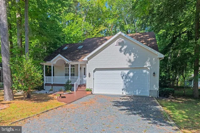 a house view with a outdoor space