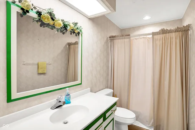 $210,000 | 3628 Woodglen Way, Anderson, IN 46011