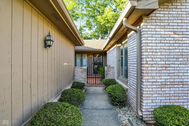 $210,000 | 3628 Woodglen Way, Anderson, IN 46011