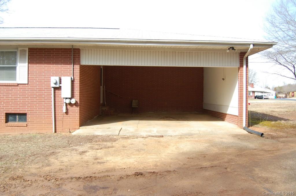 1445 Lentz Road China Grove, NC 28023 - Photo 4 of 18 Gallery Image 4