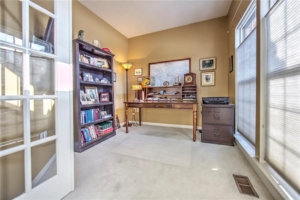 252 Field Club Circle McKees Rocks, PA 15136 - Photo 12 of 24 Den/executive office suite...